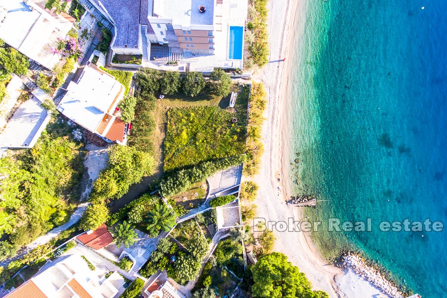 02 2016 373 Omis building plot seafront for sale