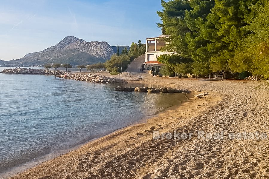 04 2016 373 Omis building plot seafront for sale