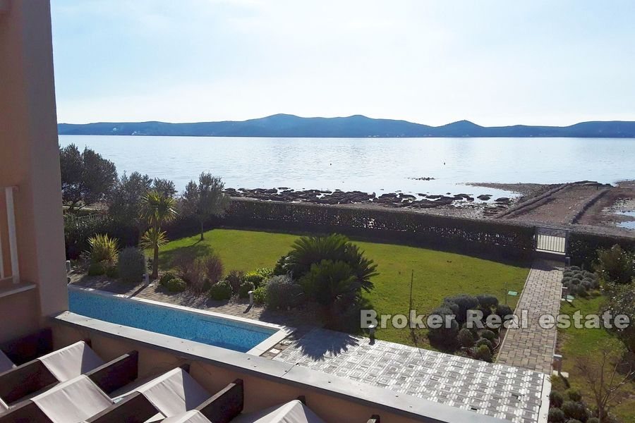 001 2021 216 near zadar seafront villa with pool for sale6