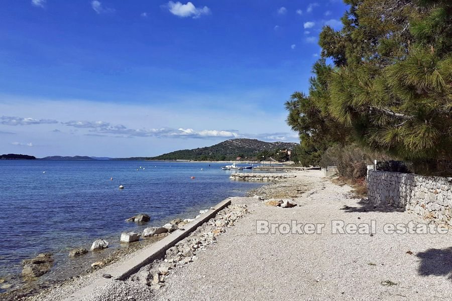 007 2021 222 near sibenik building land by the sea for sale