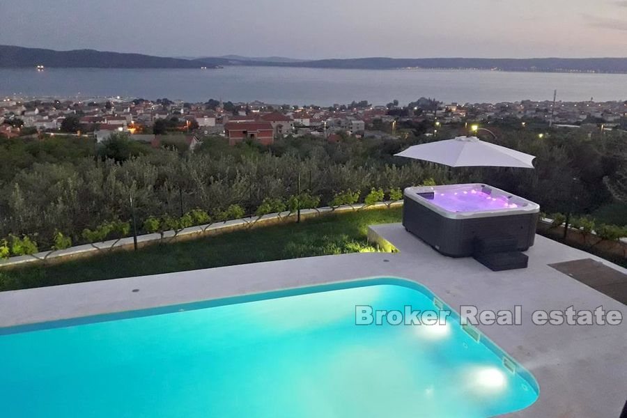 011 2022 213 kastela seaview villa with pool for sale