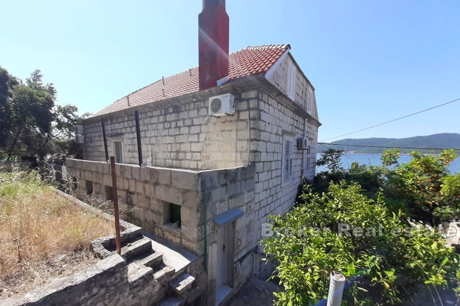 011 2016 409 Peljesac stone captains house seafront for sale