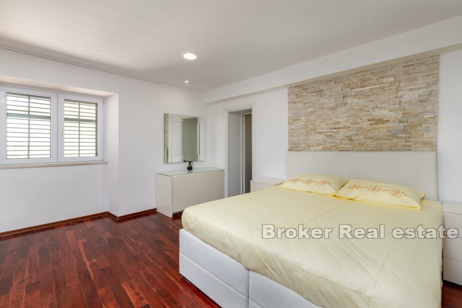 10 2011 87 Dubrovnik apartment old town for sale