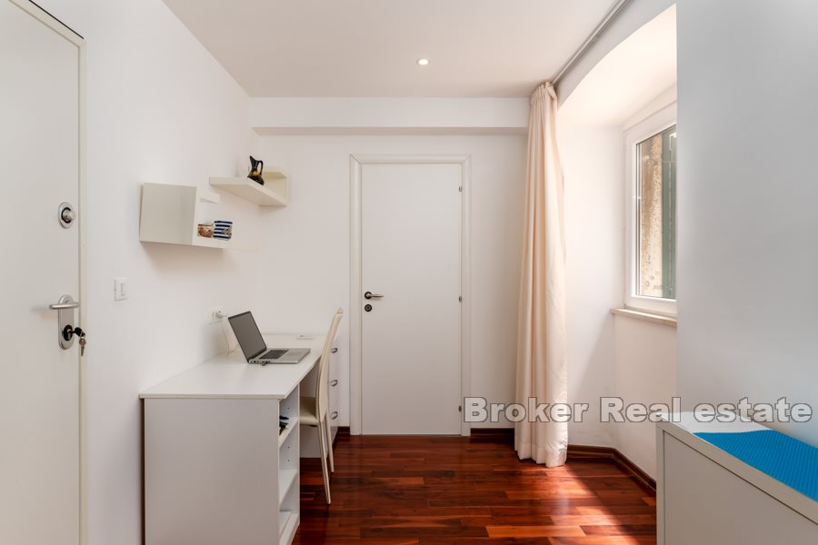 12 2011 87 Dubrovnik apartment old town for sale