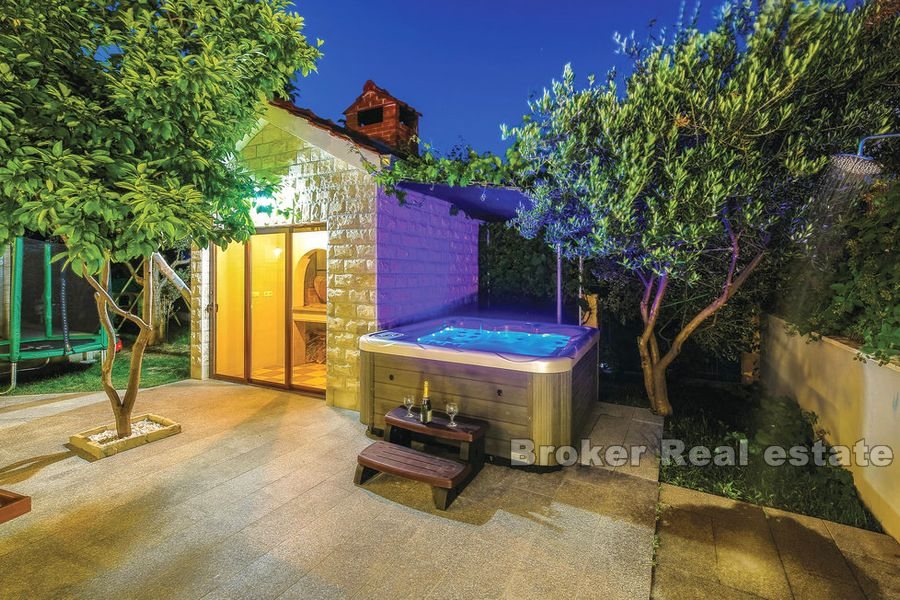 017 2021 232 kastela villa with swimming pool for sale