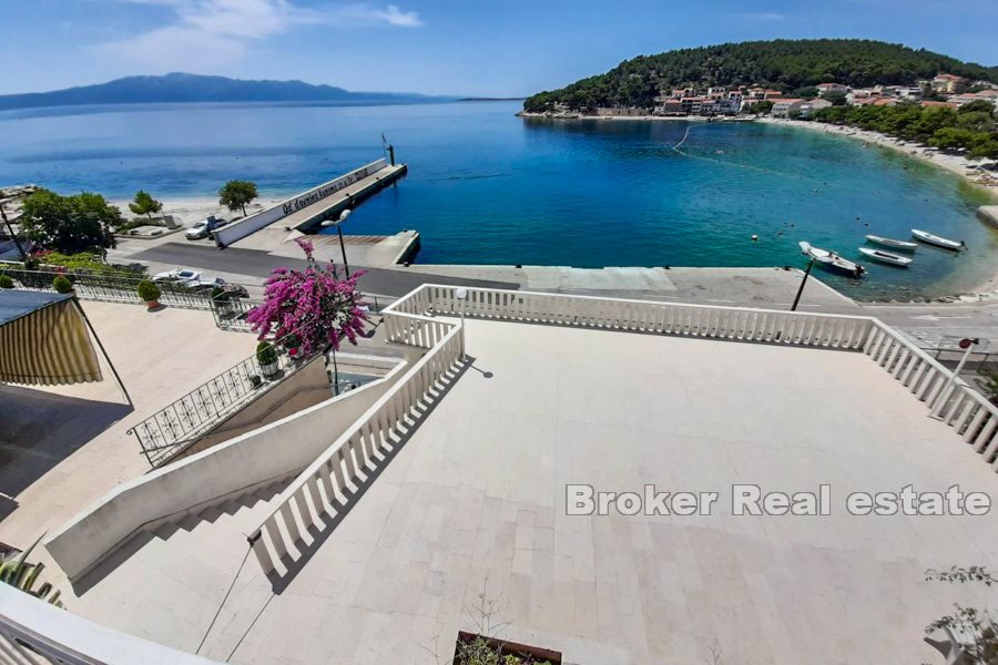 05 2016 417 Omis hotel house first row for sale
