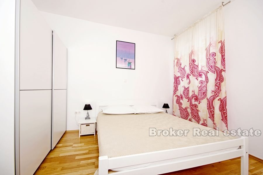 010 4978 30 makarska three bedrooms apartment for sale