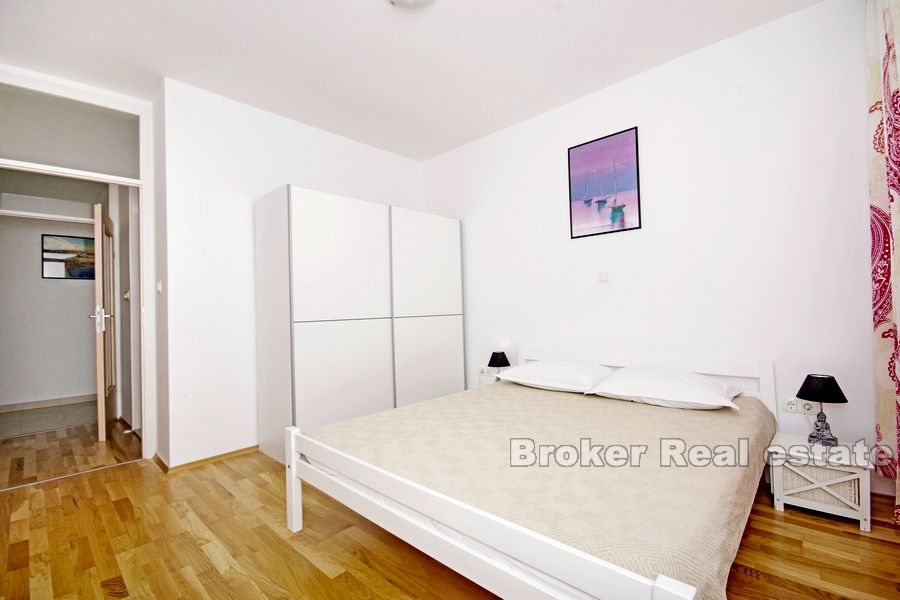 011 4978 30 makarska three bedrooms apartment for sale