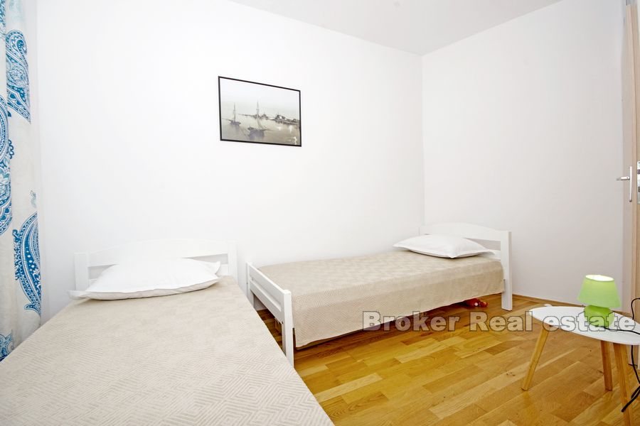 015 4978 30 makarska three bedrooms apartment for sale