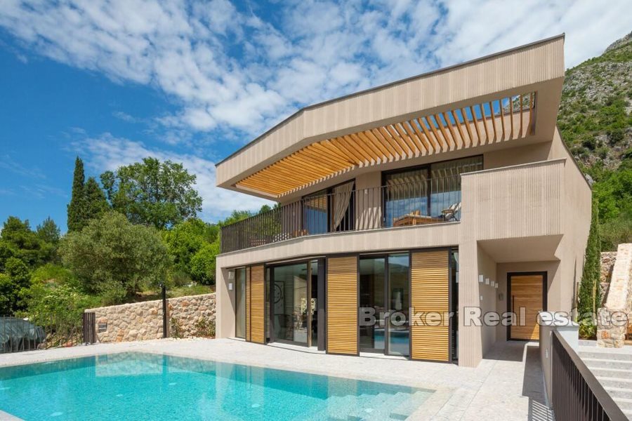 06 4982 30 Dubrovnik area house for sale