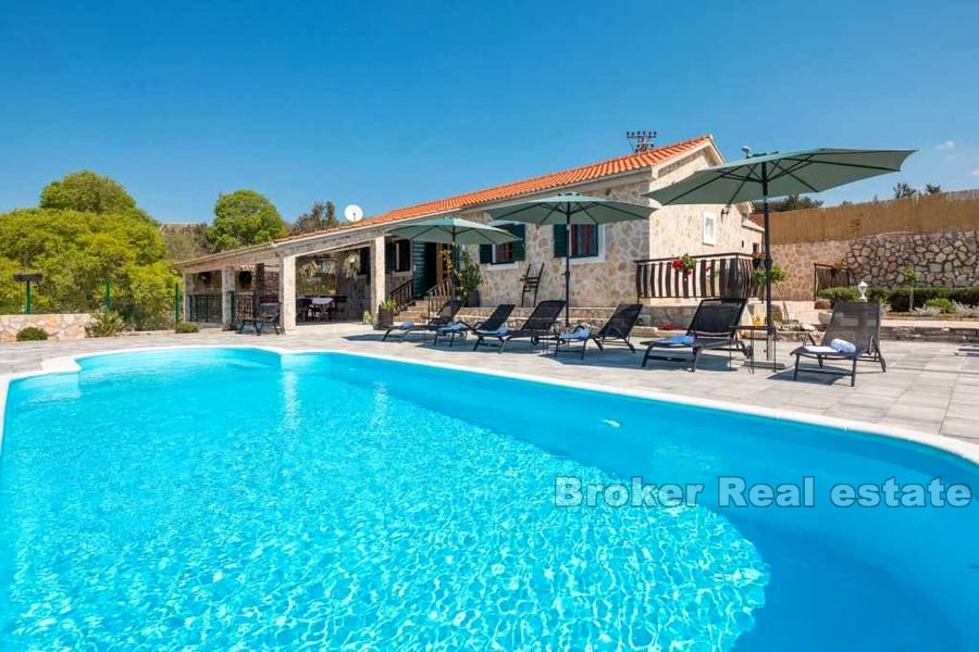 002 2021 249 near rogoznica new stone villa with pool for sale