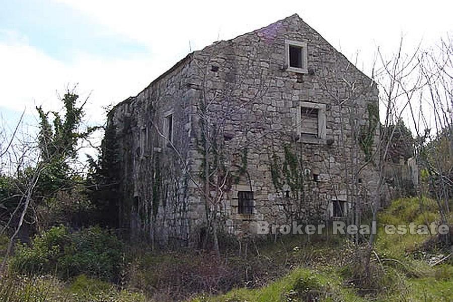 001 2088 18 island lopud old stone house on large land for sale