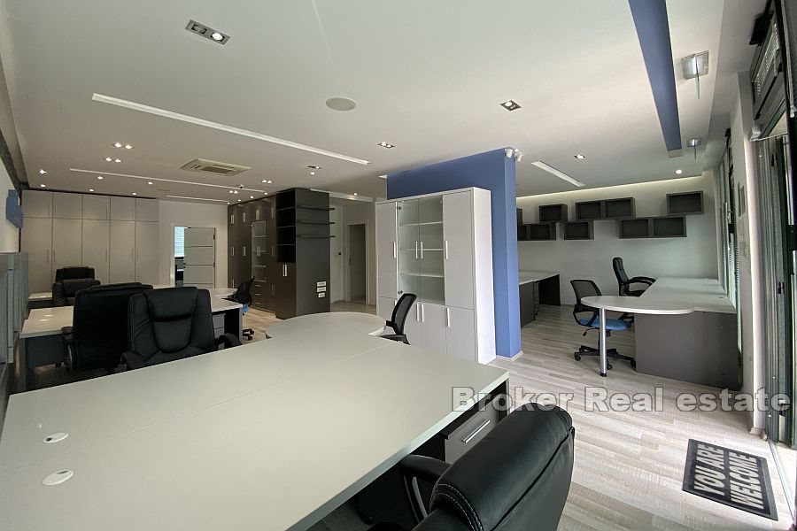 002 2027 23 attractive office space Kman 104m2 Split for rent