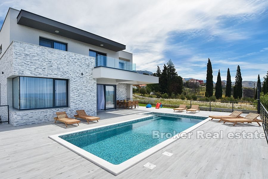 0017 2026 63 luxury villa with sea view Split area for sale