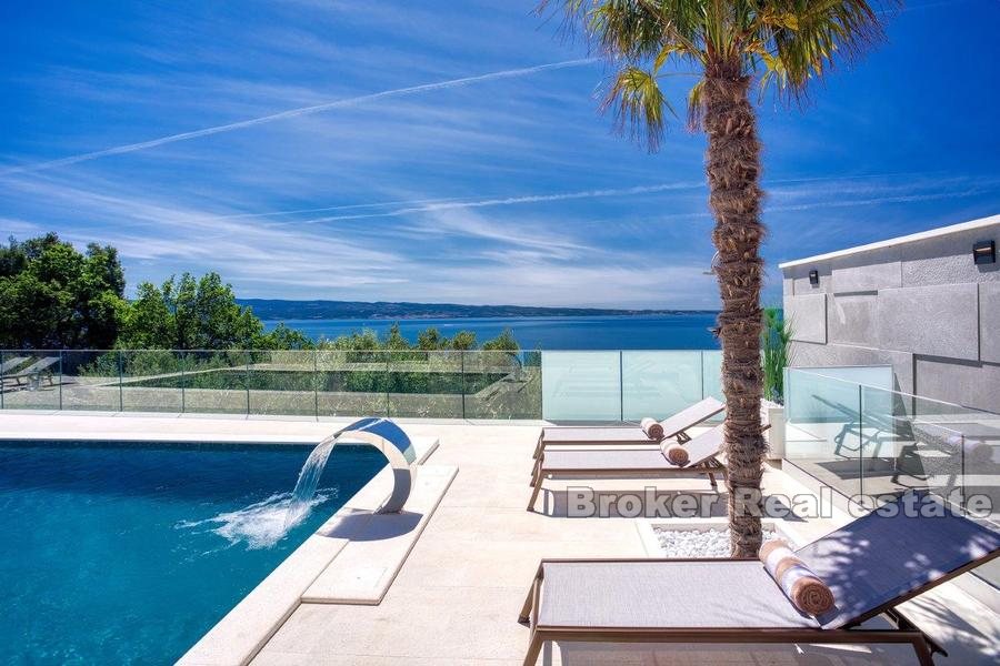 005 2022 308 near split luxury villa pool sea view for sale