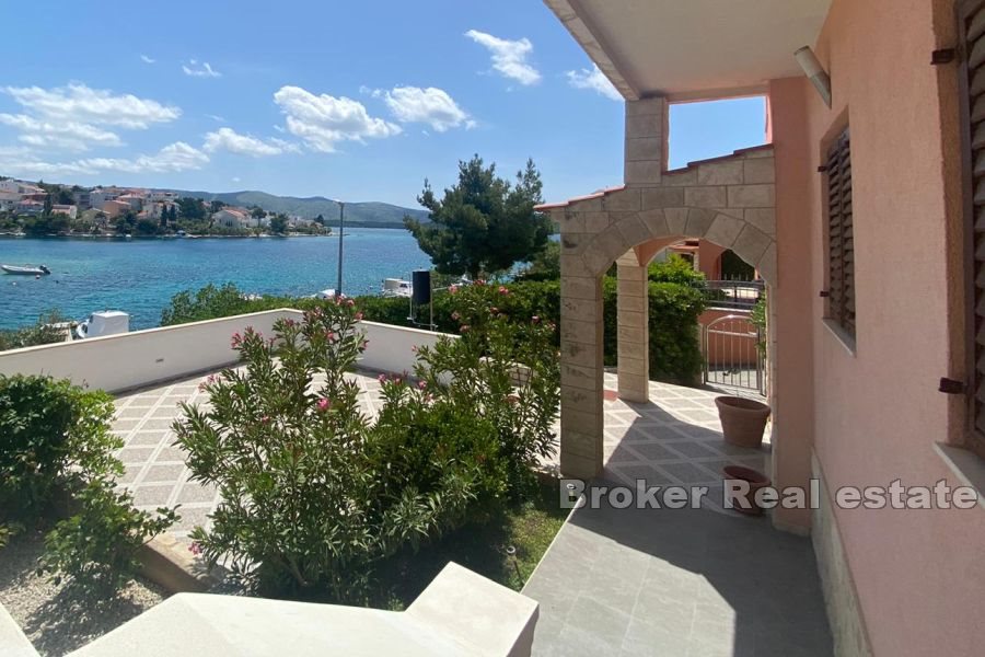 0020 2026 66 attractive house with apartments first row to the sea Sibenik for sale