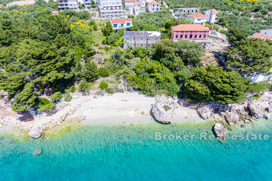 015 2016 460 Makarska detached house by the sea for sale