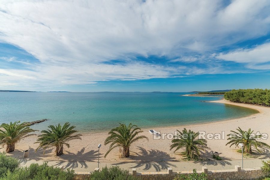 020 2021 282 villa first row to the sea island of Pag for sale