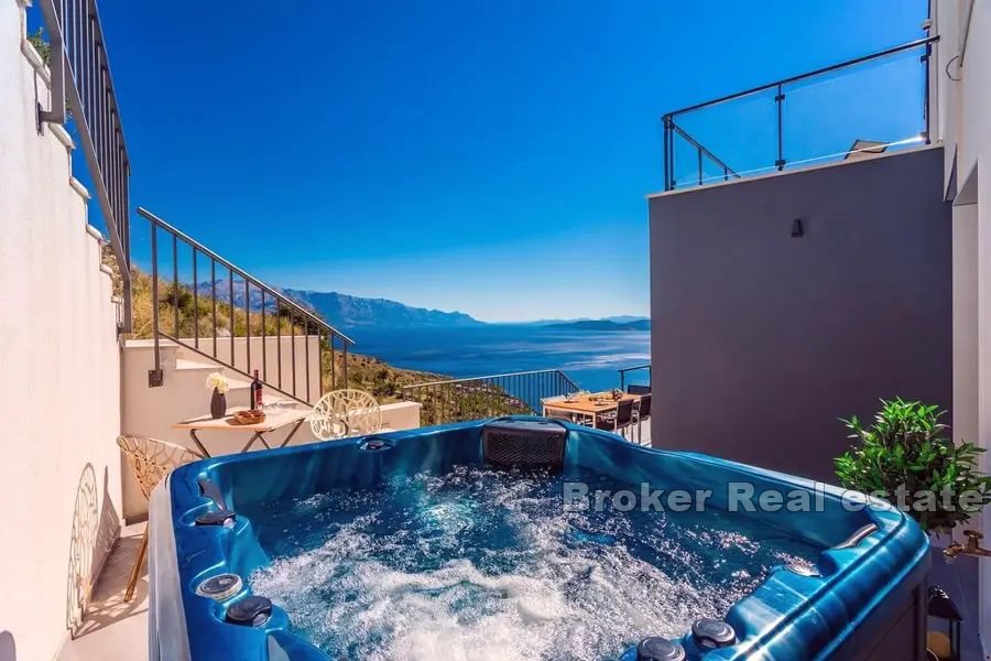 014 2025 73 Omis modern villa with pool and sea view