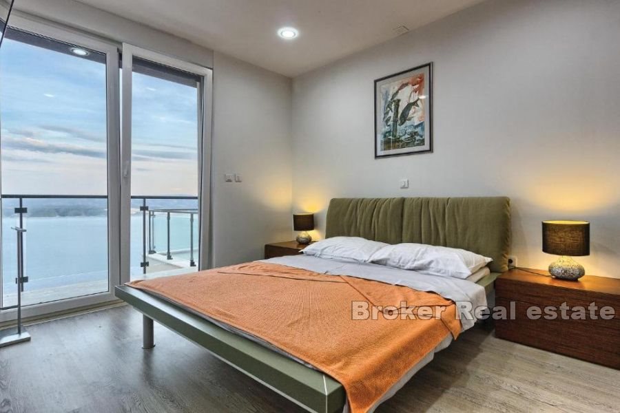 008 2025 74 Omis modern villa with pool and sea view