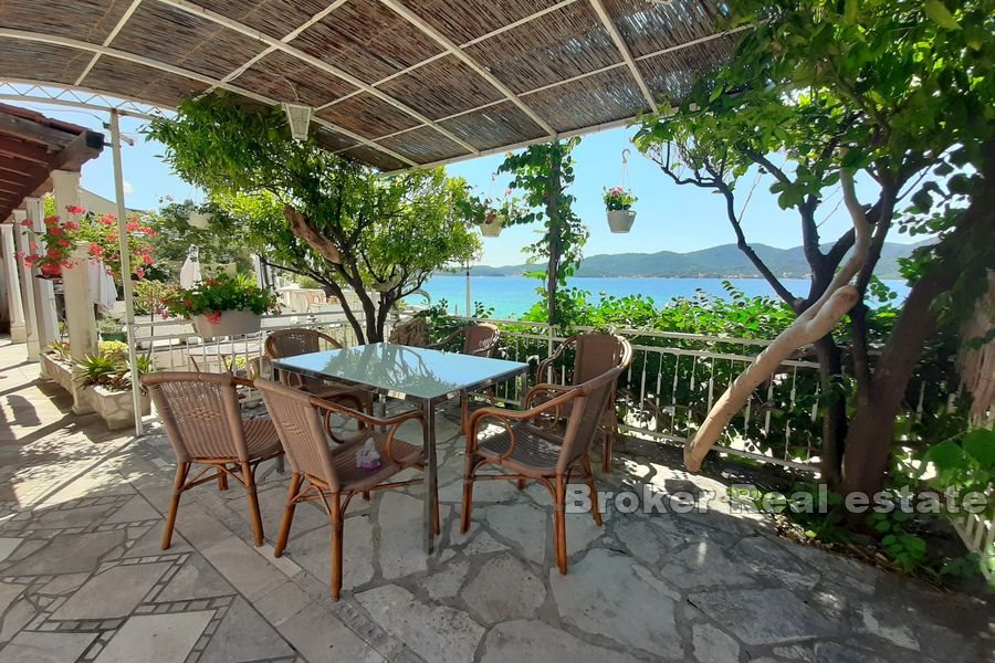 007 2016 462 Stone house first row to the sea Peljesac for sale