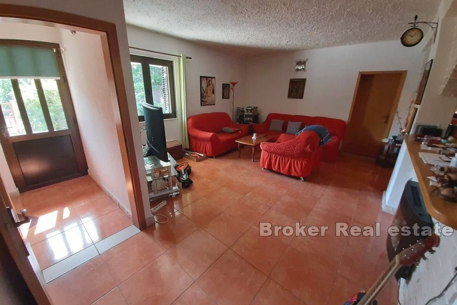 005 2016 463 Detached house in the town of Orebic on Peljesac for sale