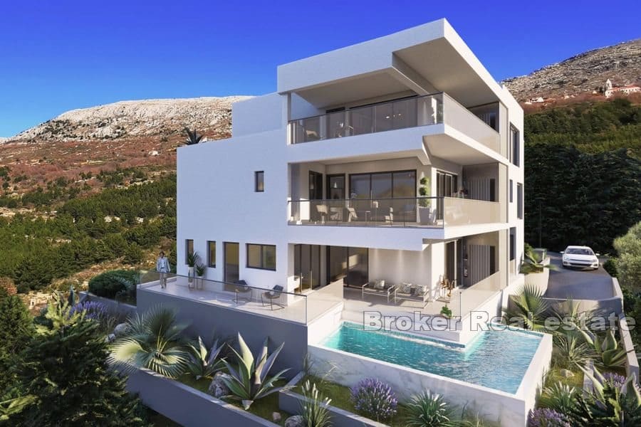 006 2028 04 Villa with pool and sea view near Split for sale