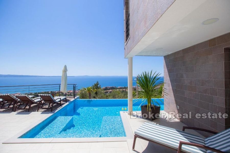 020 2026 70 Modern villa with stunning view Split area for sale