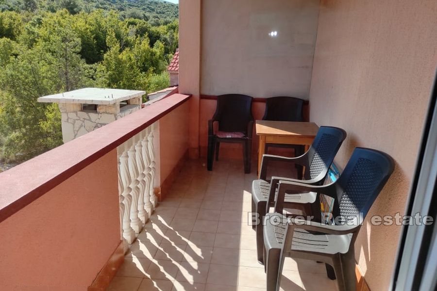 012 2114 02 Zadar apartment house with sea view for sale