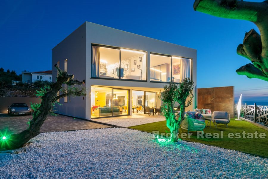 005 2022 318 Split area new built modern villa with swimming pool for sale