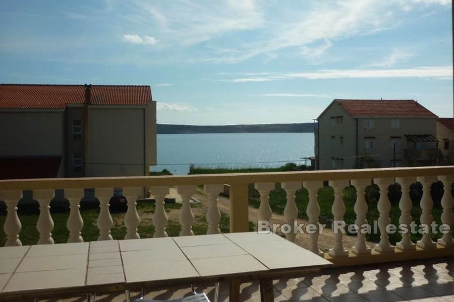 001 5064 30 Pag apartment house near the sea for sale