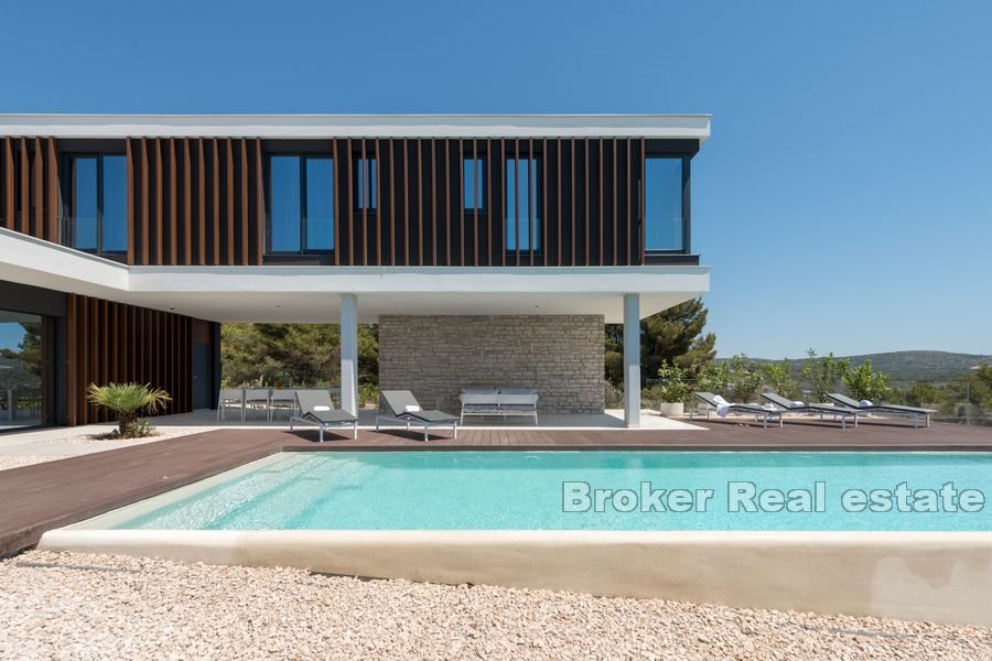 06 2022 319 Primosten villa with pool and sea view for sale