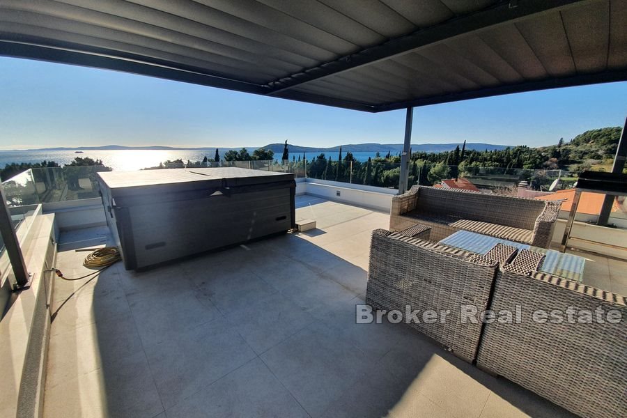 011 2018 180 split meje penthouse with open sea view for sale