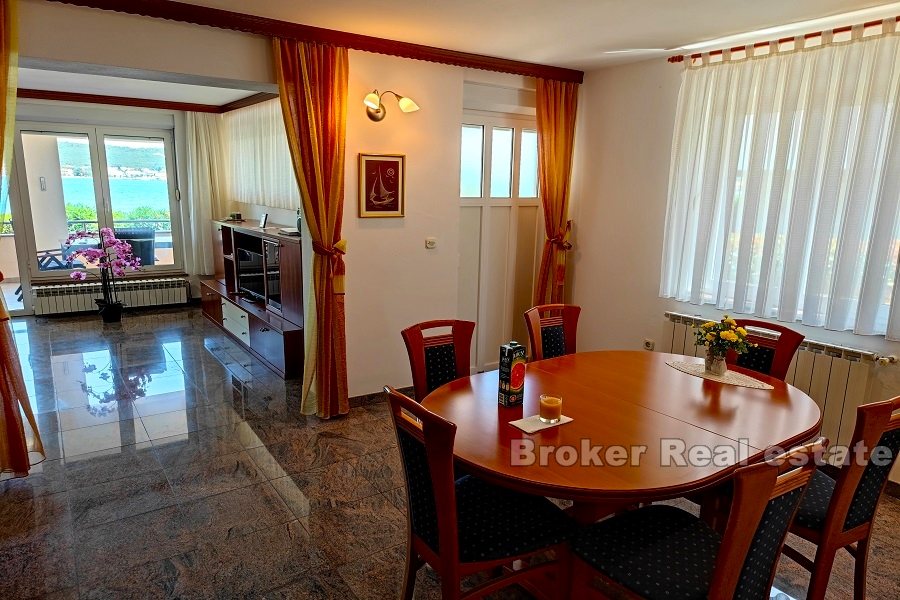 007 2021 306 near zadar house first row to the sea for sale
