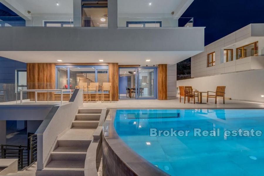 003 2018 193 Makarska newly built villa with pool for sale