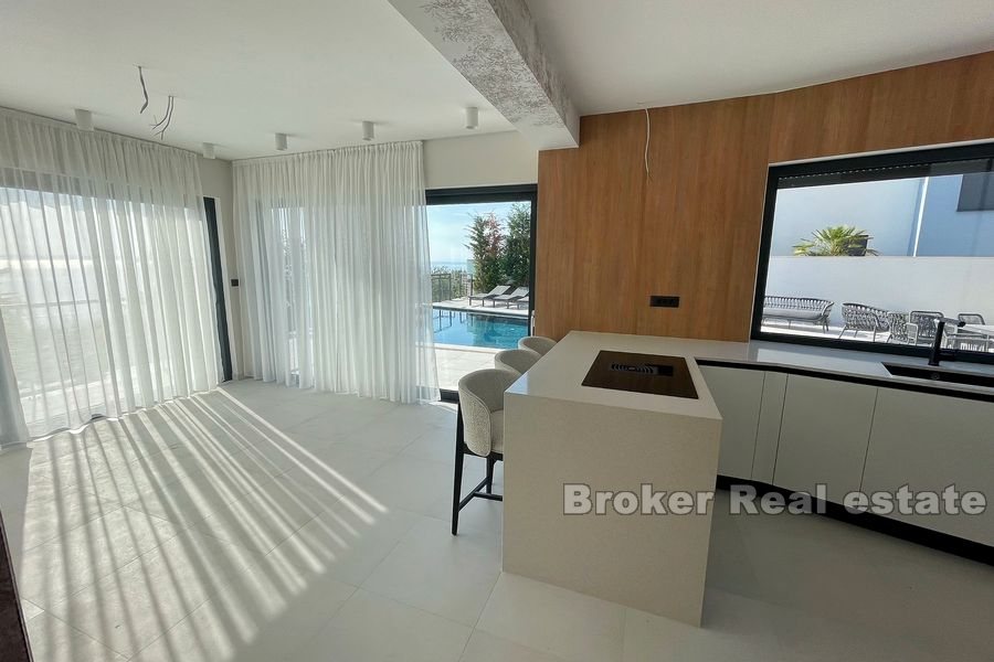 009 2022 343 Podstrana villa with pool and sea view for sale
