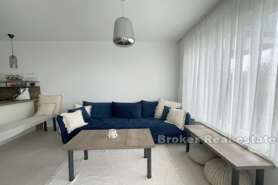 003 2035 51 Ciovo apartment with sea view for sale