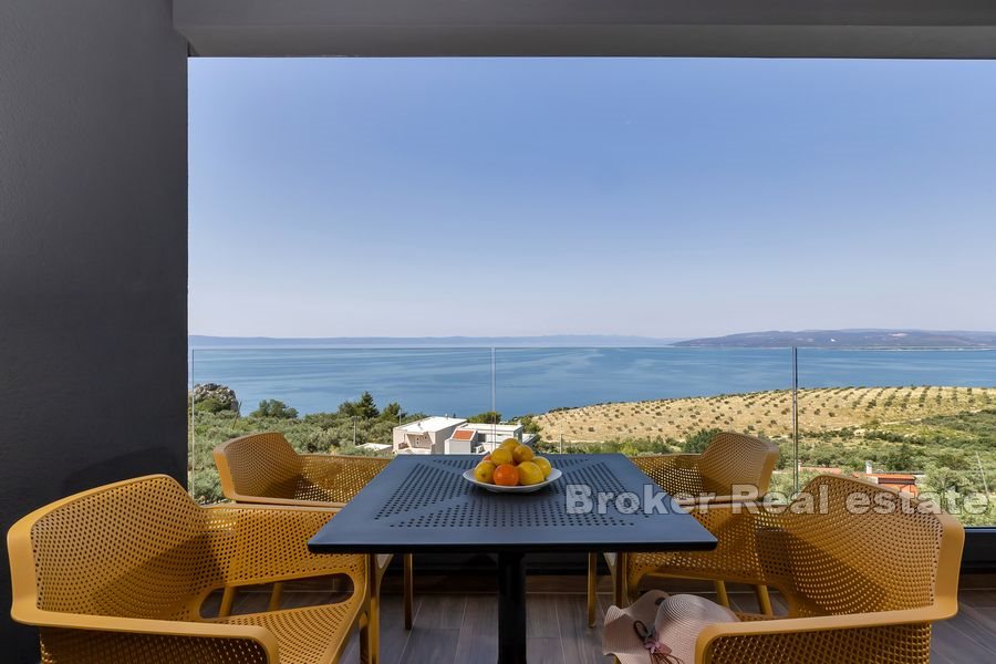 007 5174 30 Makarska property with pool and sea view for sale