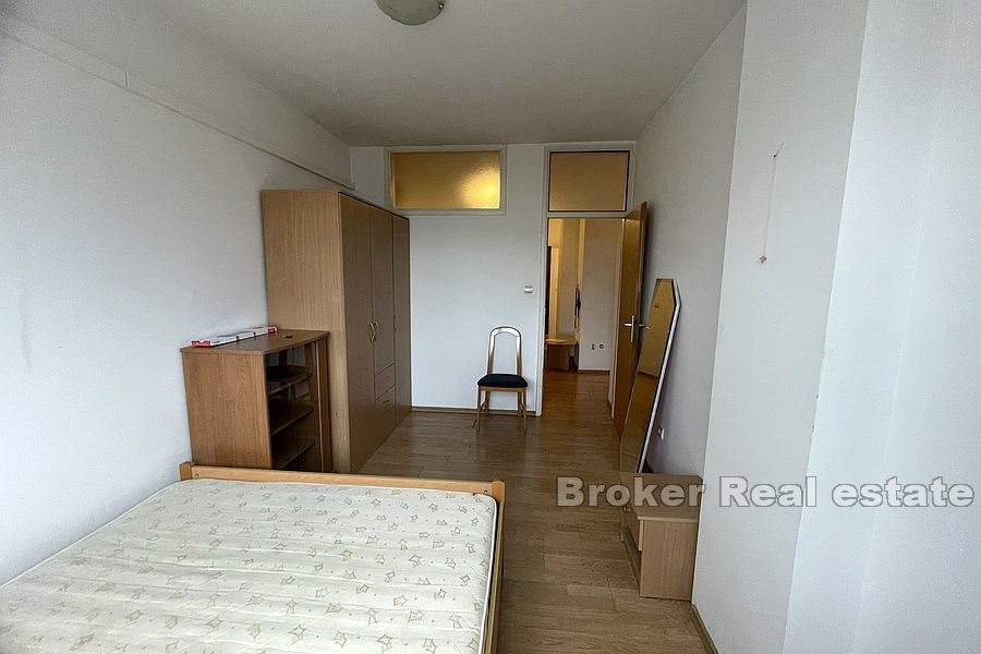 009 2035 70 Split Sucidar apartment for sale