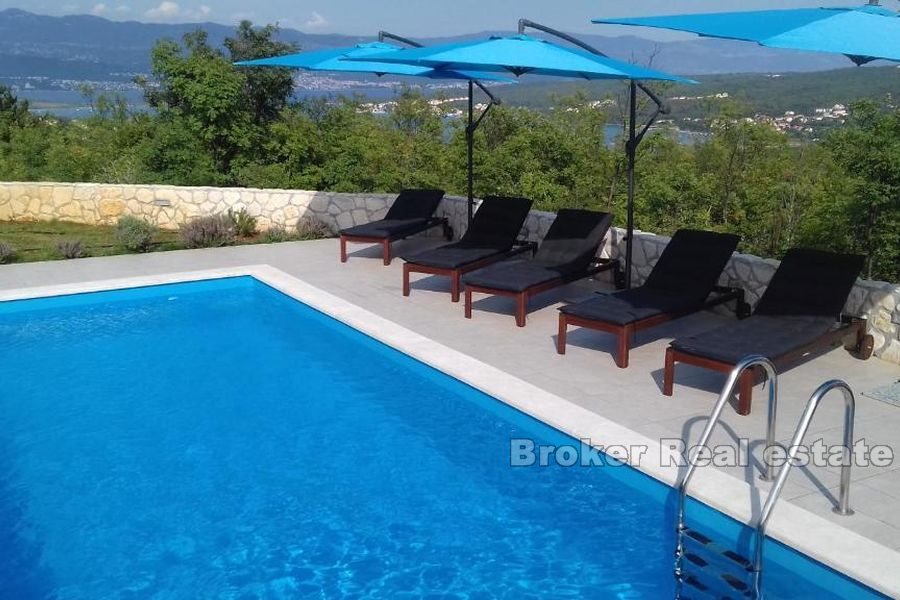 013 1021 07 Krk villa with pool and sea view for sale